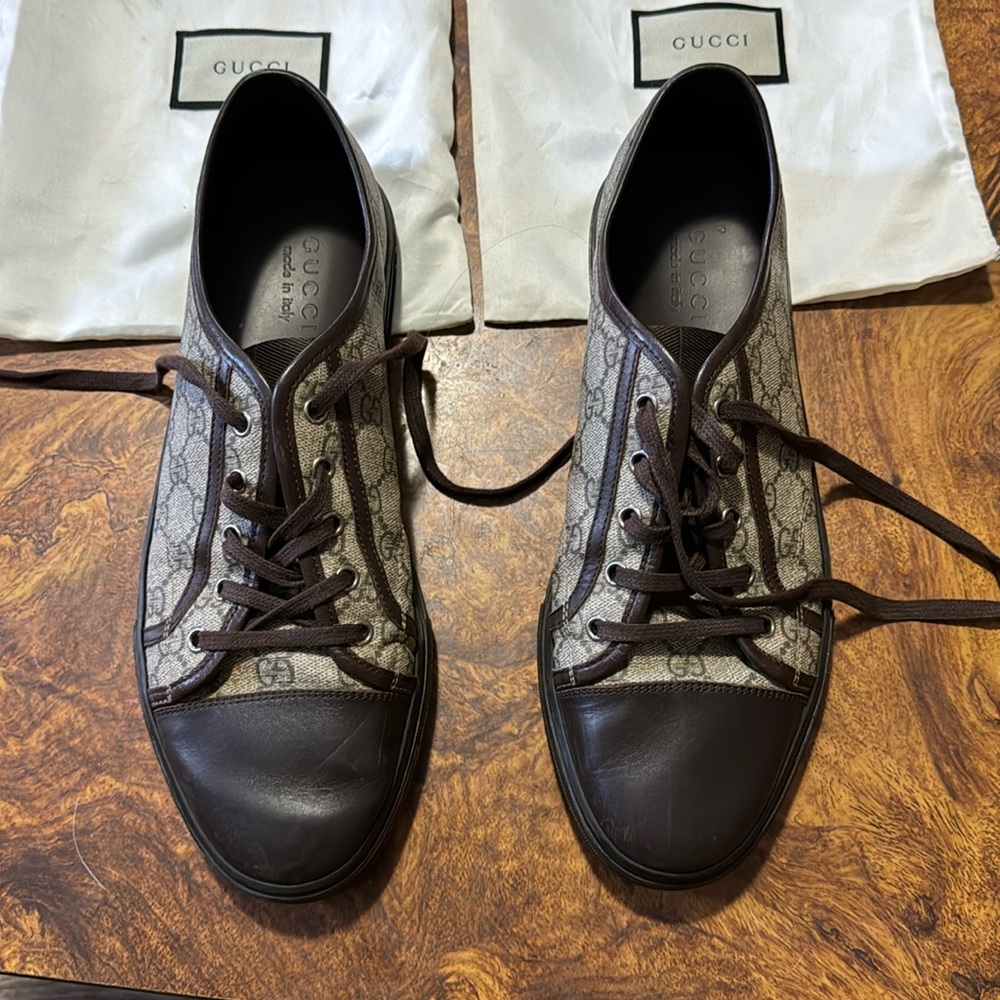 Gucci Men’s monogram sneakers